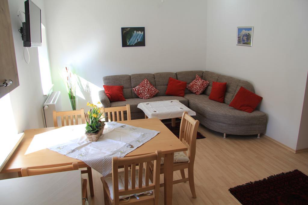 Ferienwohnung Samonigghof Latschach ober dem Faakersee Exterior foto